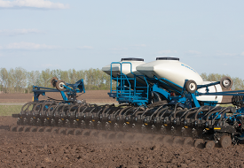 kinze planters